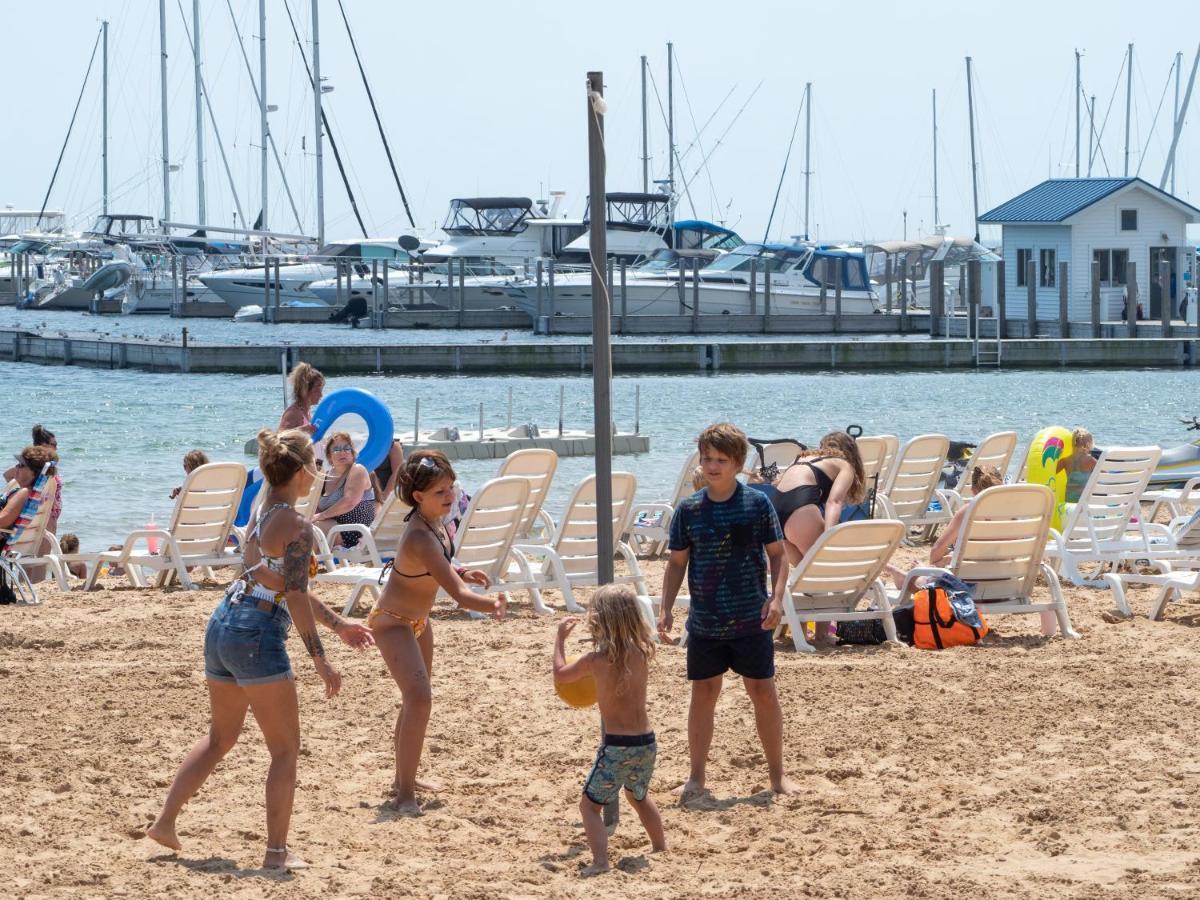 Tawas Bay Beach Resort & Conference Center East Tawas Εξωτερικό φωτογραφία