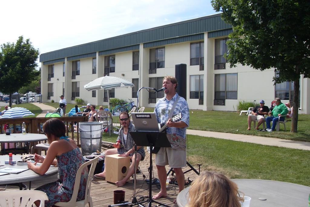 Tawas Bay Beach Resort & Conference Center East Tawas Εξωτερικό φωτογραφία