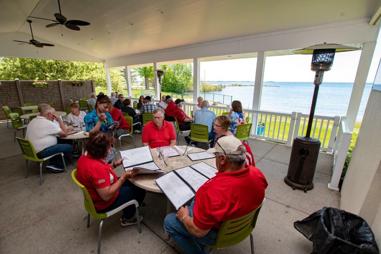Tawas Bay Beach Resort & Conference Center East Tawas Εξωτερικό φωτογραφία